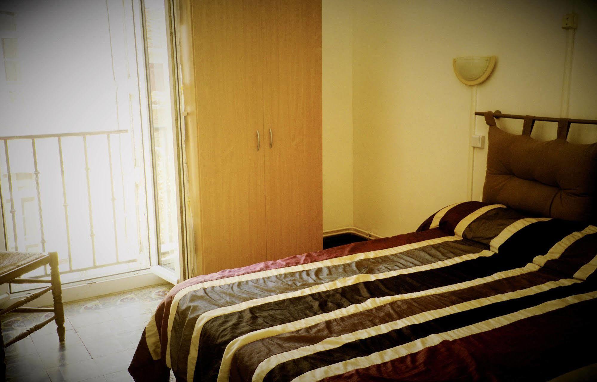 Hotel Le Centre Le Boulou Dış mekan fotoğraf