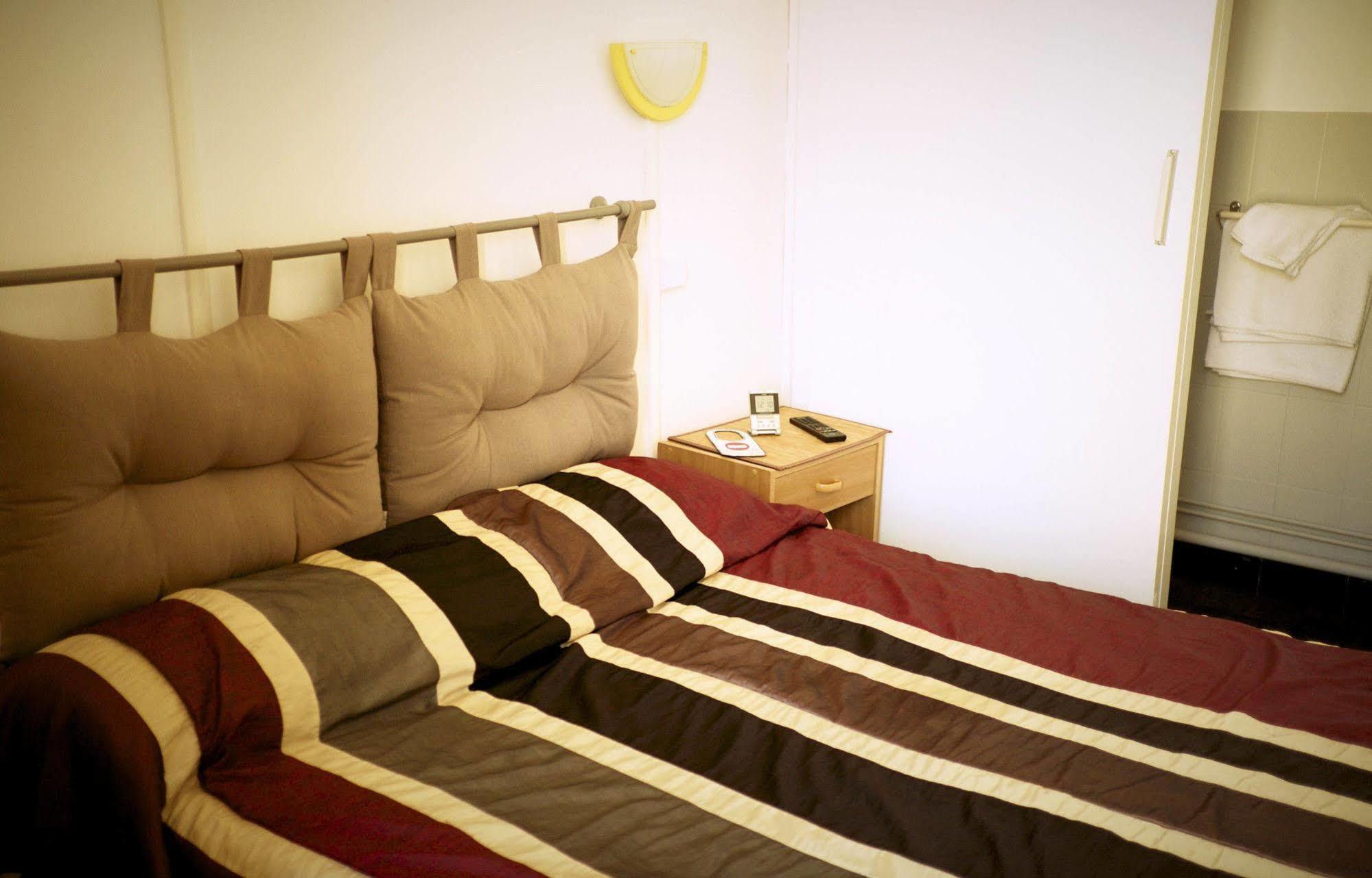 Hotel Le Centre Le Boulou Dış mekan fotoğraf